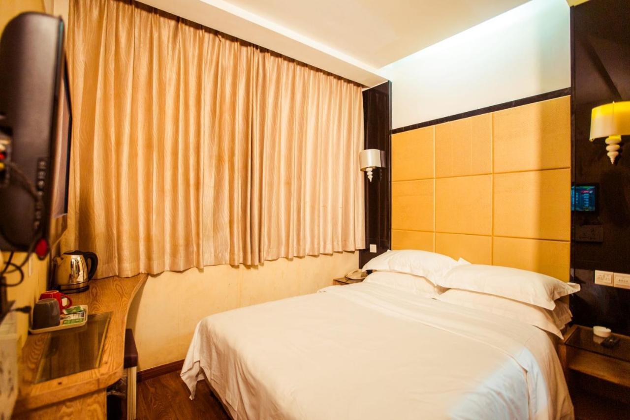 Wuyue Qianmen Hotel Jiaxing Exterior foto